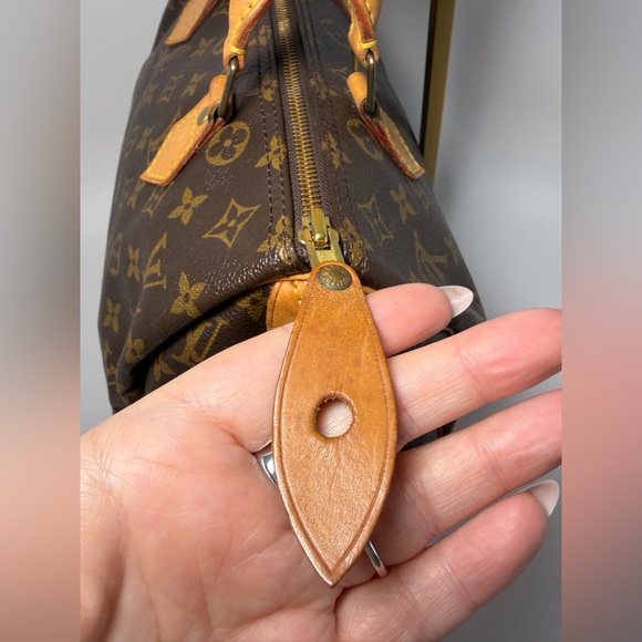 Louis Vuitton Speedy 30 Monogram, Made in France 1993 - Picture 9 of 17